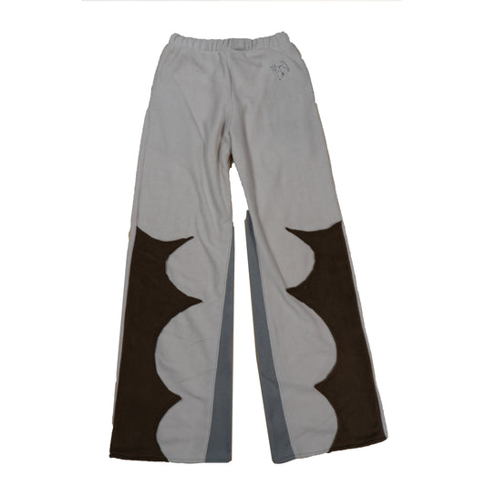 Grayscale Fang Flares